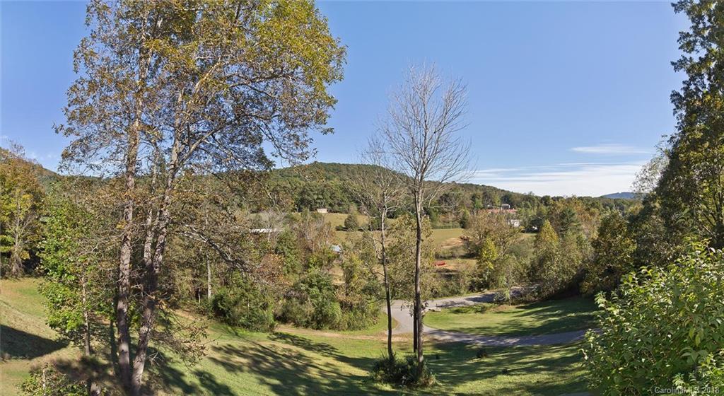 125 Holcombe Cove Road Candler NC 28715