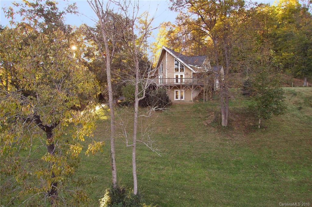 125 Holcombe Cove Road Candler NC 28715