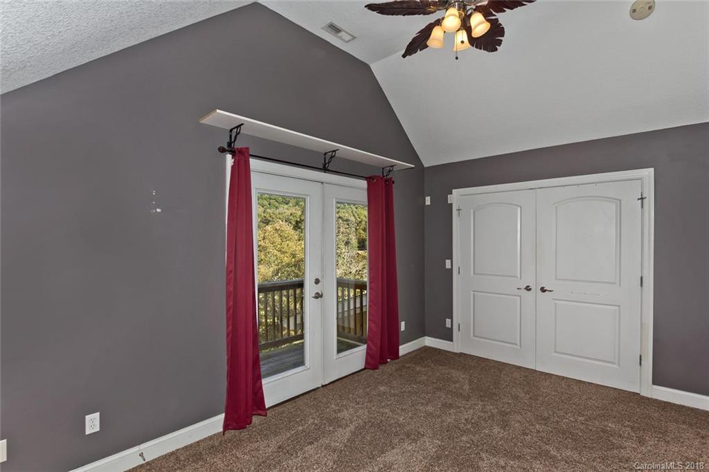 125 Holcombe Cove Road Candler NC 28715