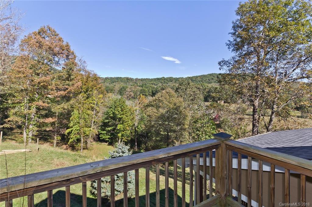 125 Holcombe Cove Road Candler NC 28715