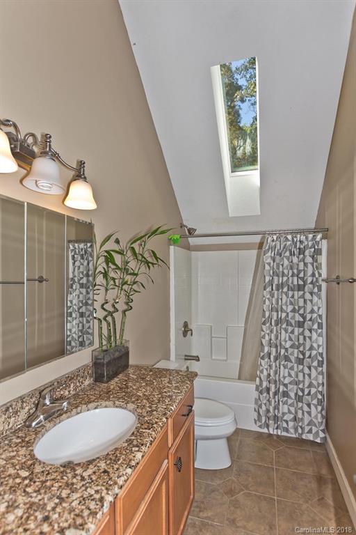 125 Holcombe Cove Road Candler NC 28715