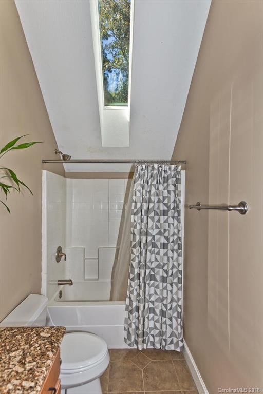 125 Holcombe Cove Road Candler NC 28715