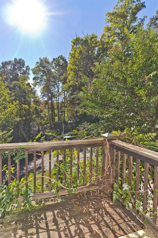 125 Holcombe Cove Road Candler NC 28715