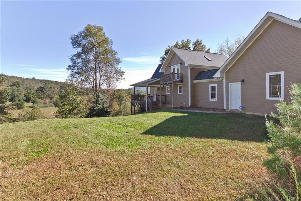 125 Holcombe Cove Road Candler NC 28715