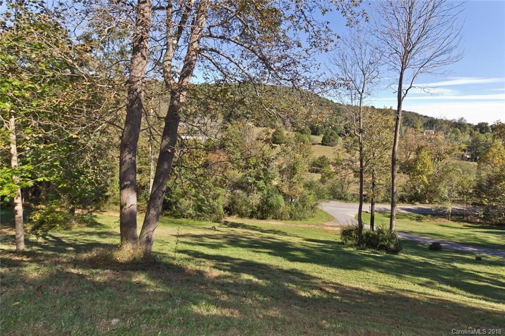 125 Holcombe Cove Road Candler NC 28715