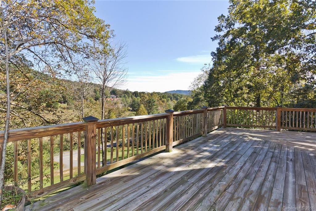 125 Holcombe Cove Road Candler NC 28715