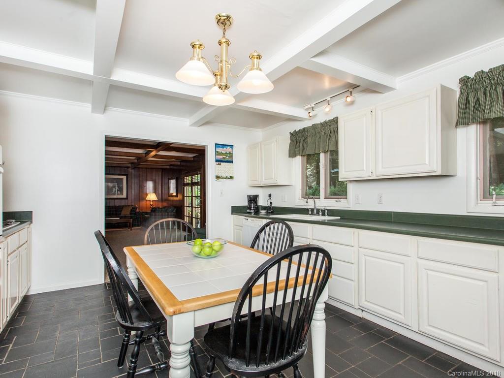 21 Woodmere Drive Arden NC 28704