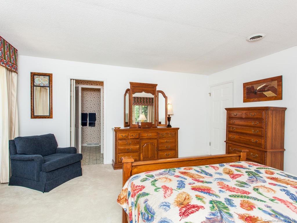 21 Woodmere Drive Arden NC 28704