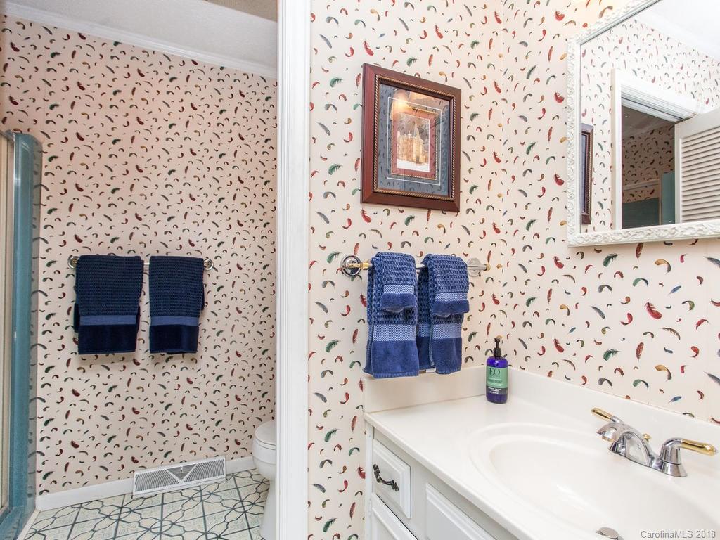 21 Woodmere Drive Arden NC 28704