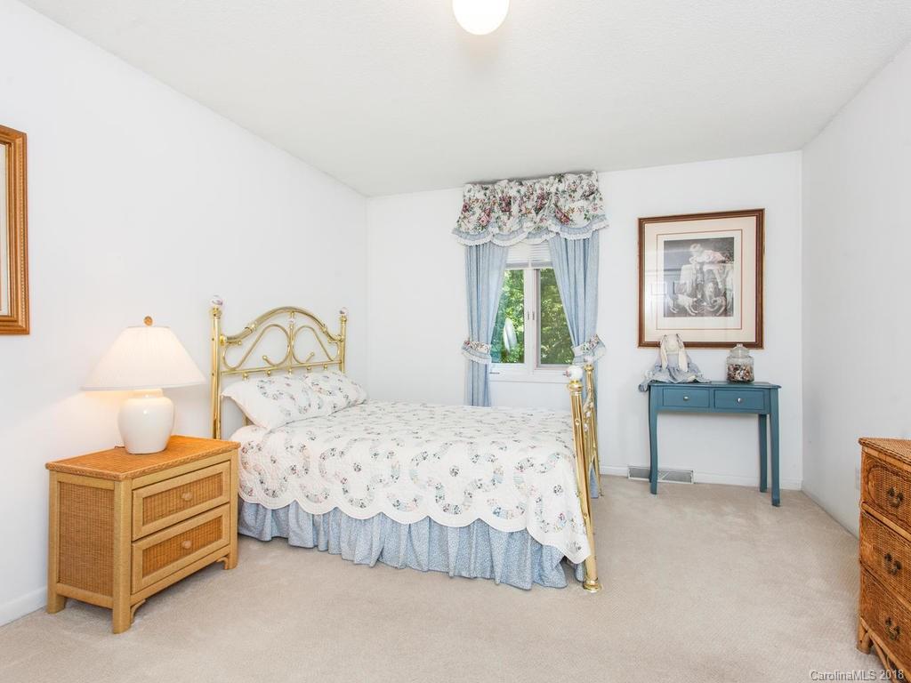 21 Woodmere Drive Arden NC 28704
