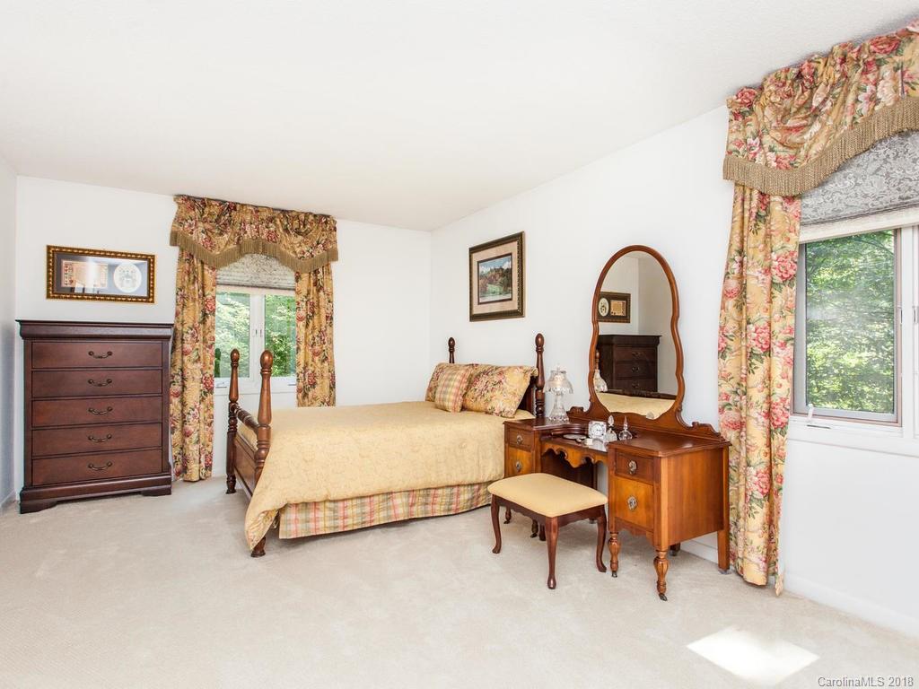 21 Woodmere Drive Arden NC 28704
