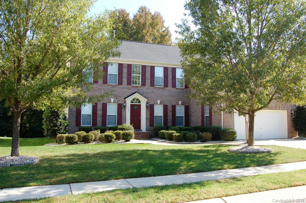 2221 Mermans Road Charlotte NC 28270