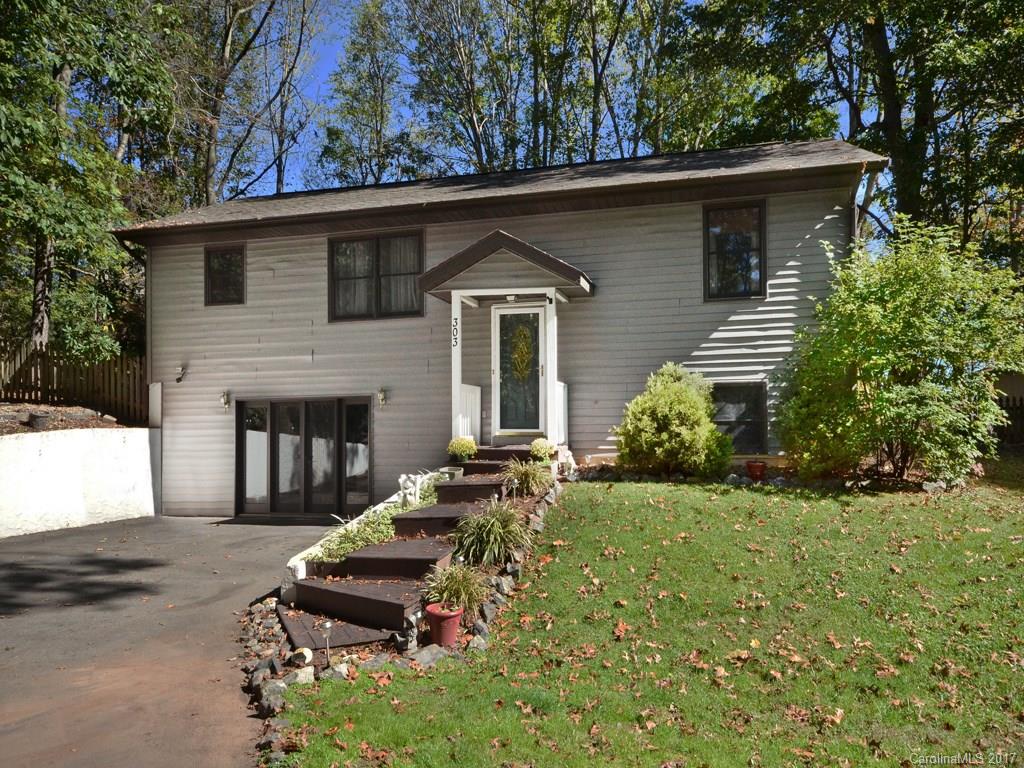 303 Tara Nova Drive Waynesville NC 28786