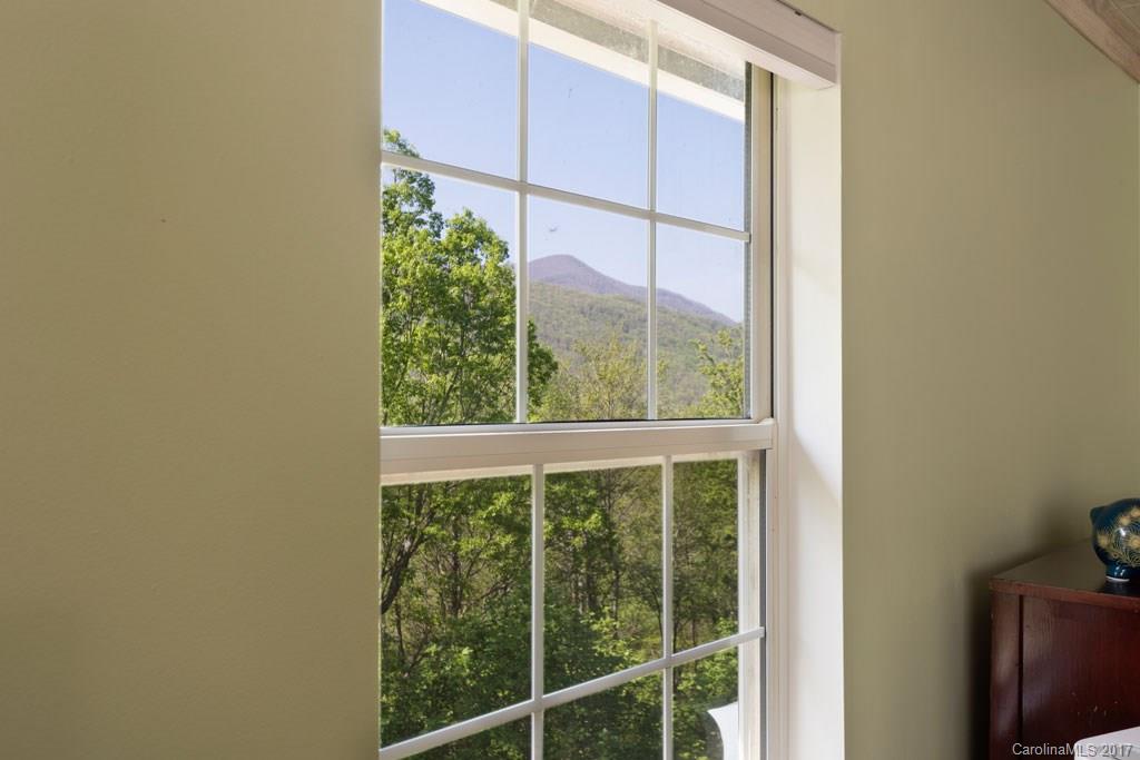 86 Black Bear Trail Black Mountain NC 28711