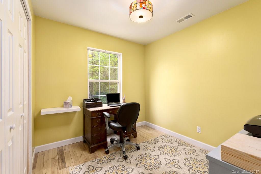 86 Black Bear Trail Black Mountain NC 28711