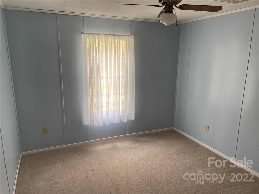 2020 Peppers Creek Road Marion NC 28752