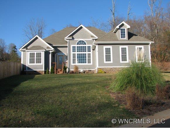 6 Halyn Lane Arden NC 28704