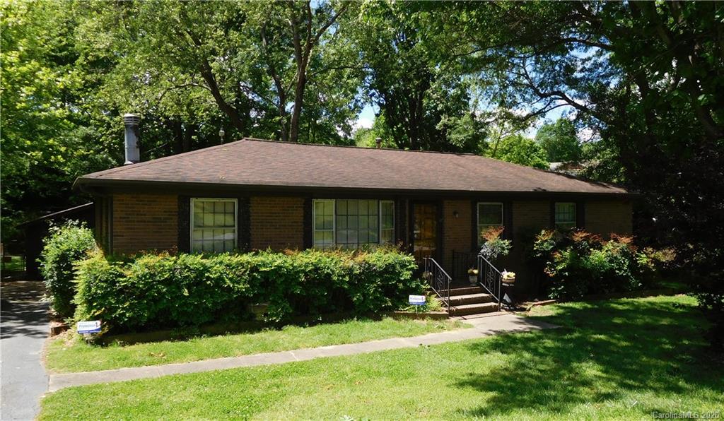 6735 Glenmoor Drive Charlotte NC 28214
