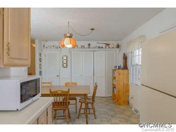 44 Botany Drive Asheville NC 28805