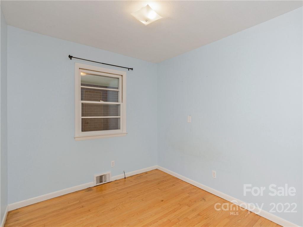 34 Dorchester Avenue Asheville NC 28806