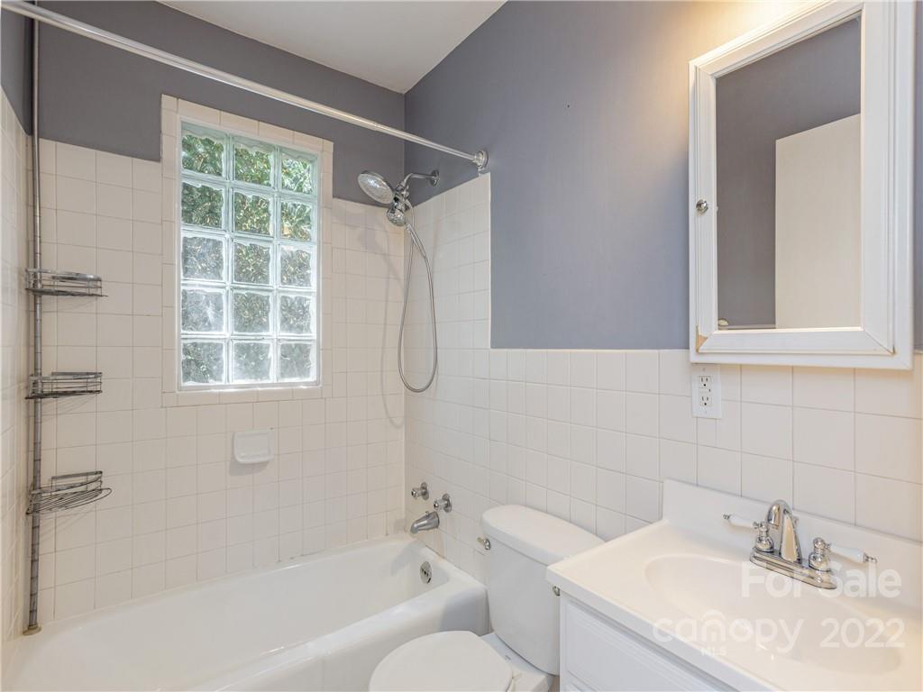34 Dorchester Avenue Asheville NC 28806