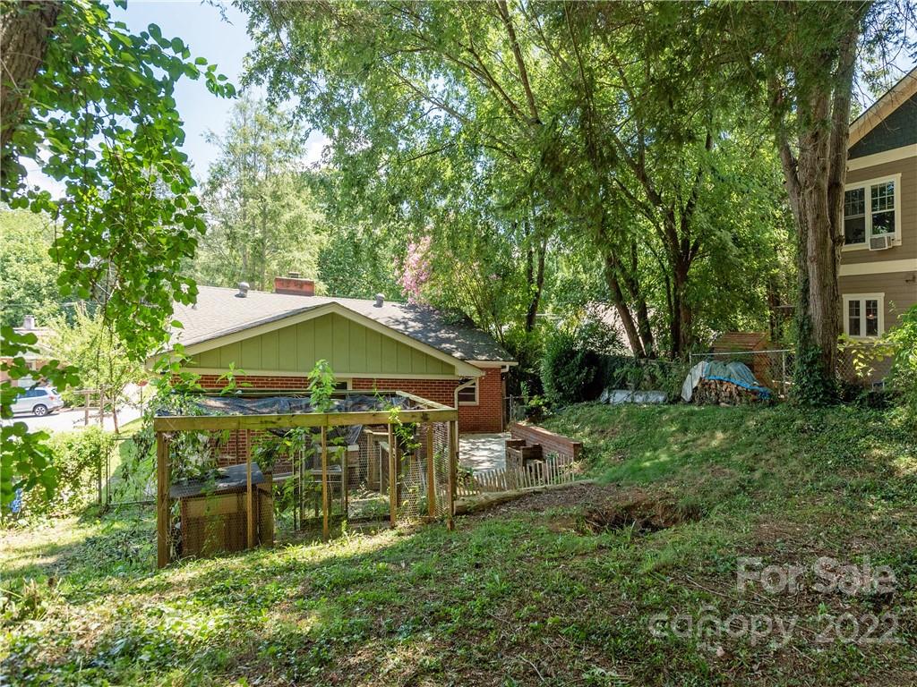 34 Dorchester Avenue Asheville NC 28806