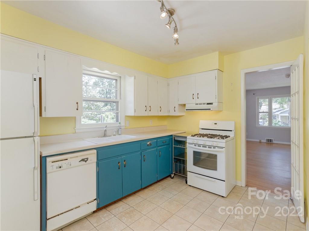 34 Dorchester Avenue Asheville NC 28806