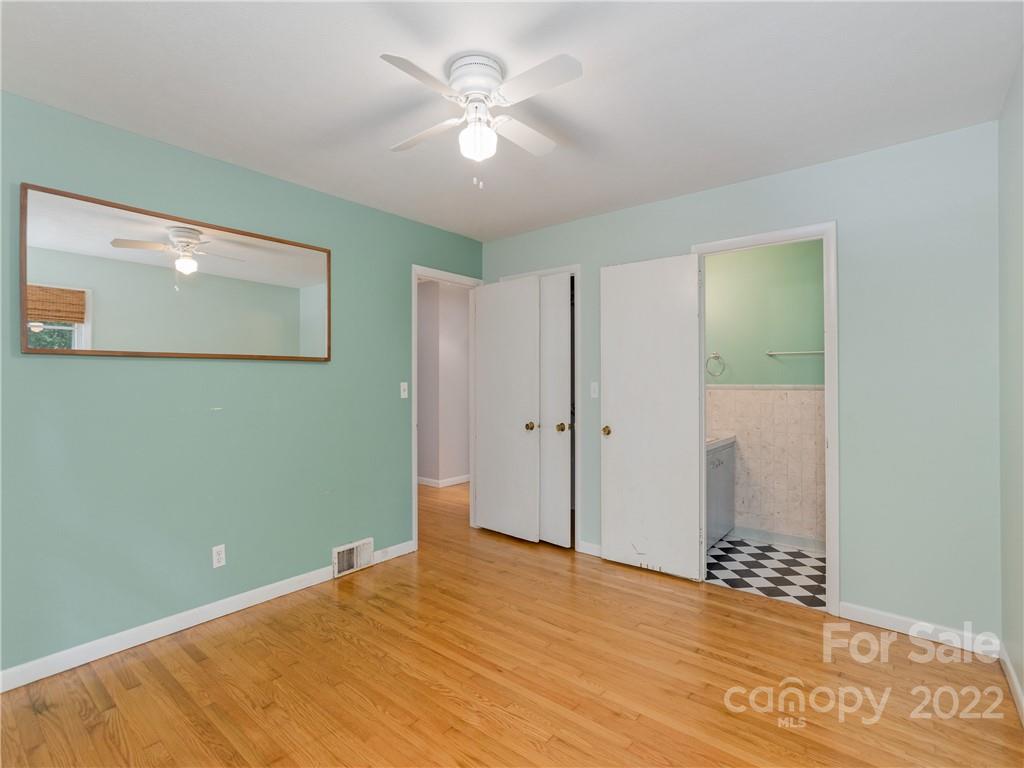 34 Dorchester Avenue Asheville NC 28806
