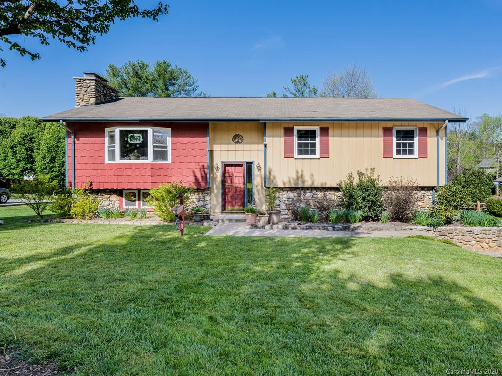 10 Waddell Street Weaverville NC 28787
