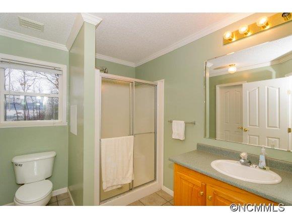 128 Old Fellowship Road Swannanoa NC 28778