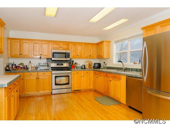 128 Old Fellowship Road Swannanoa NC 28778