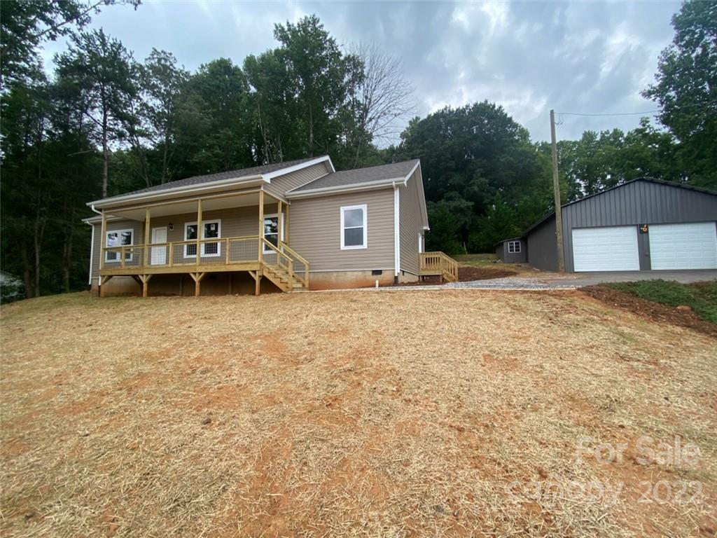 112 Berry Street Morganton NC 28655