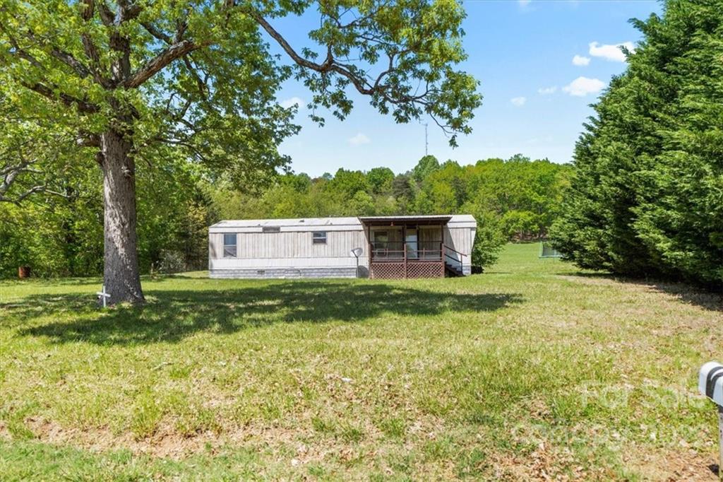 407 Black Oak Ridge Road Taylorsville NC 28681