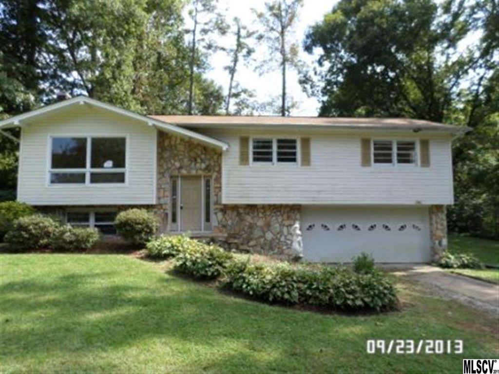 2170 25th Street Drive NE Hickory NC 28601
