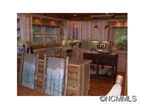 1157 White Oak Creek Road Burnsville NC 28714