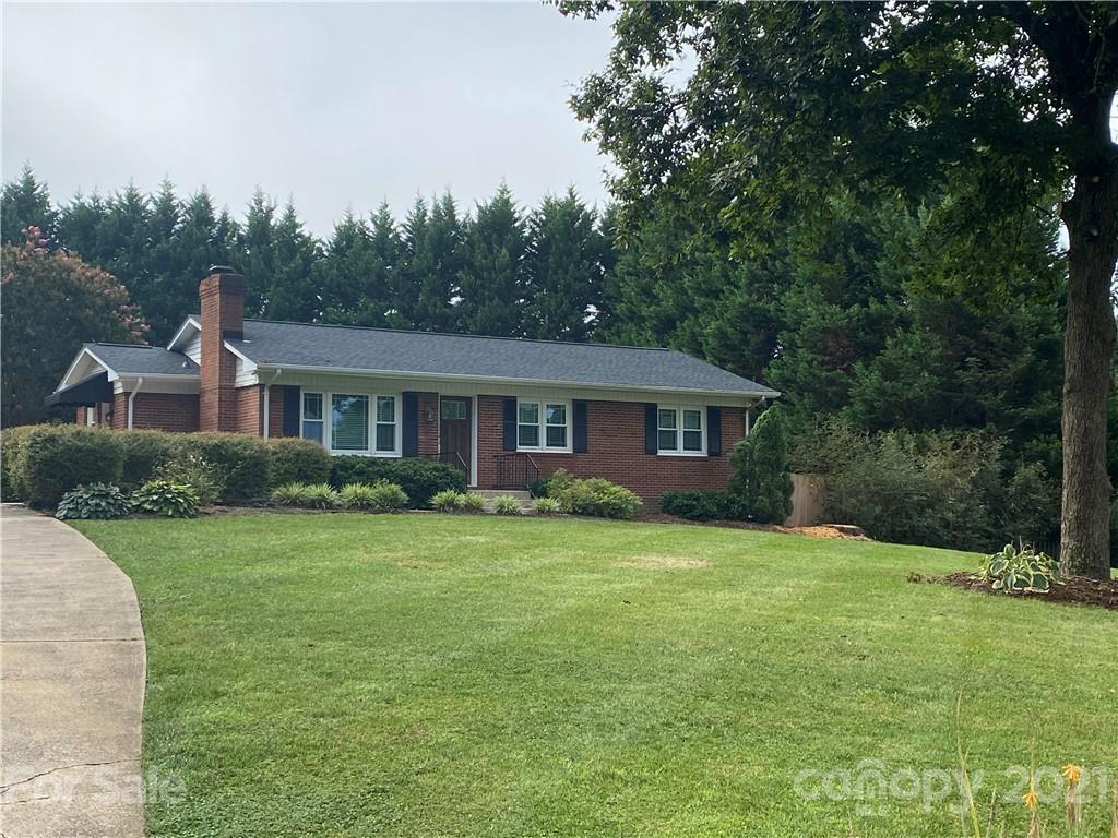 2440 1st Street Place NW Hickory NC 28601