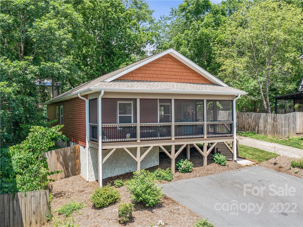 166 Laurel Loop Asheville NC 28806