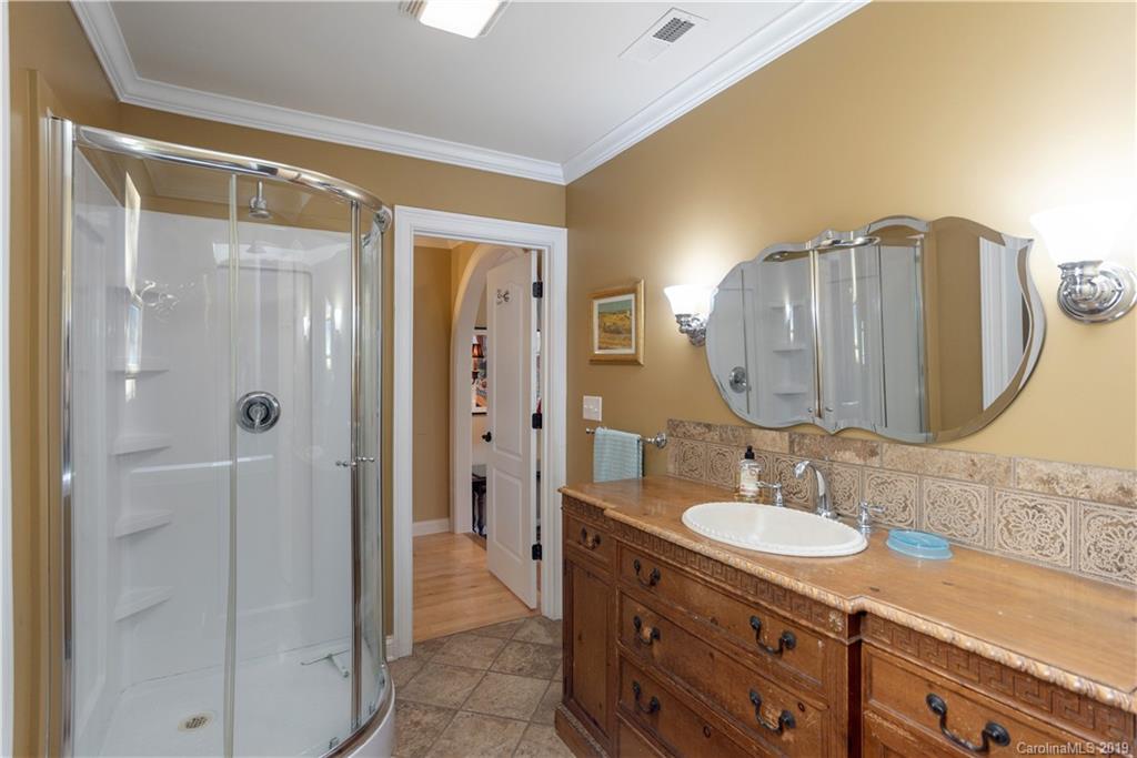 15 Winding Way Fairview NC 28730