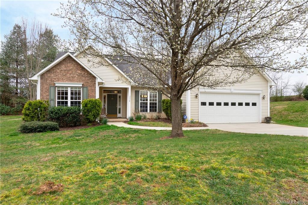 215 E Farm Creek Drive Asheville NC 28806