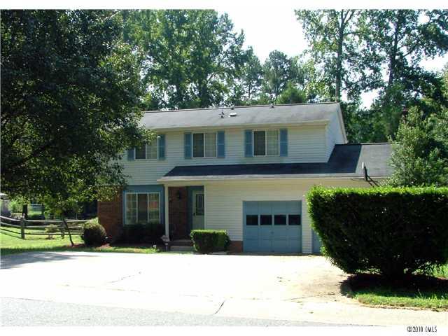 6211 Underpass Lane Charlotte NC 28227