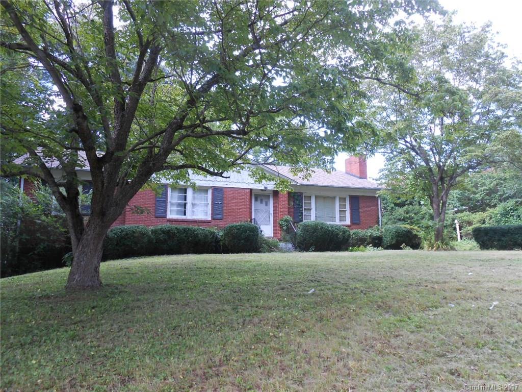208 31st Avenue NW Hickory NC 28601