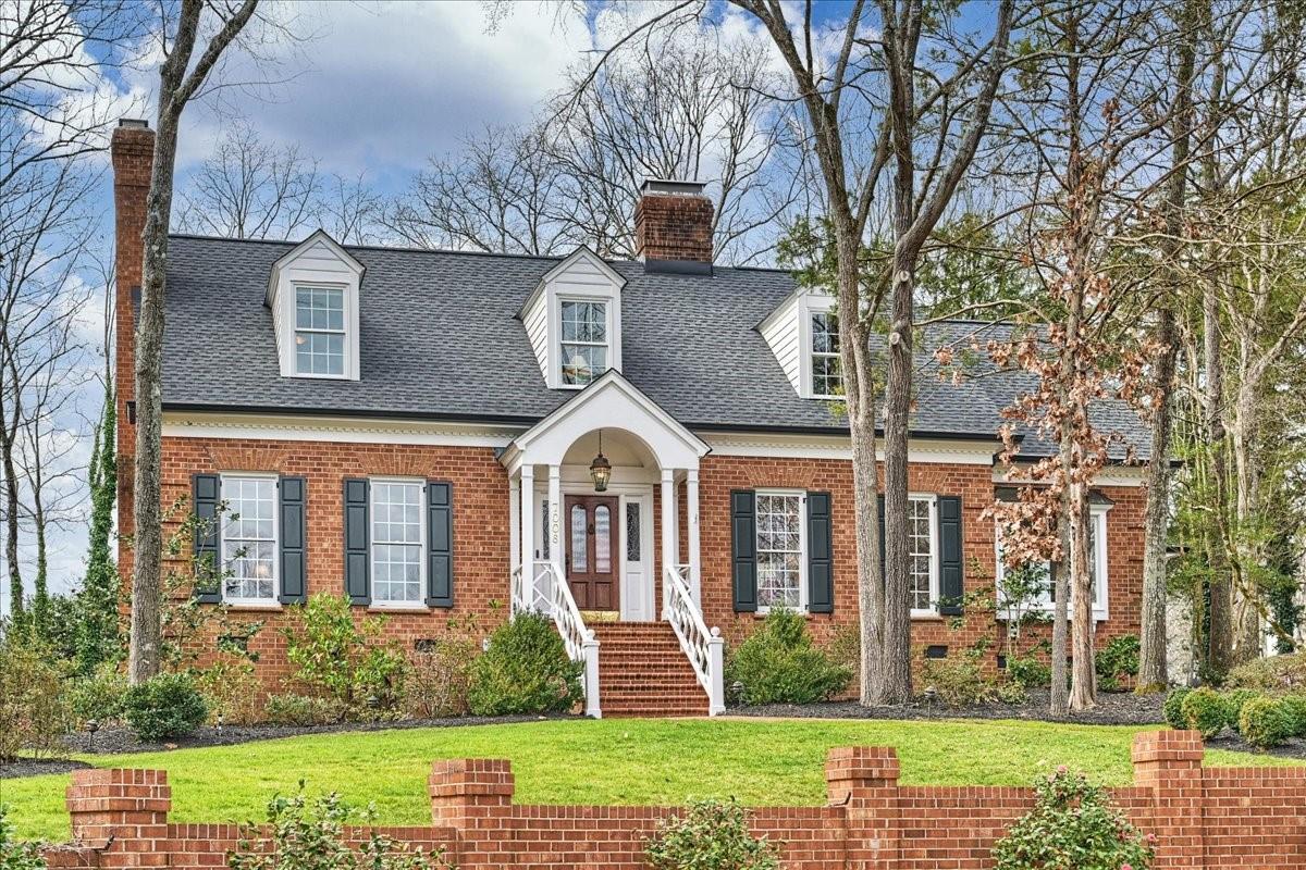 7006 Whitemarsh Court Charlotte NC 28210