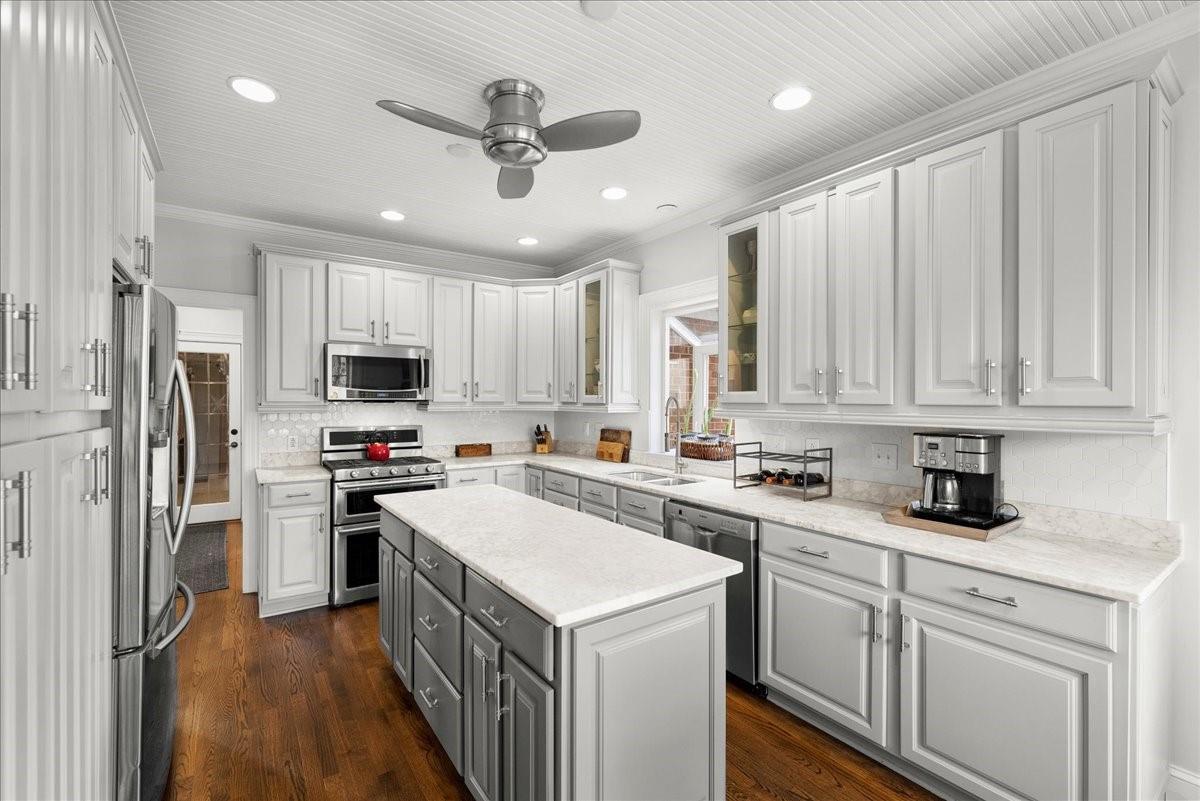 7006 Whitemarsh Court Charlotte NC 28210