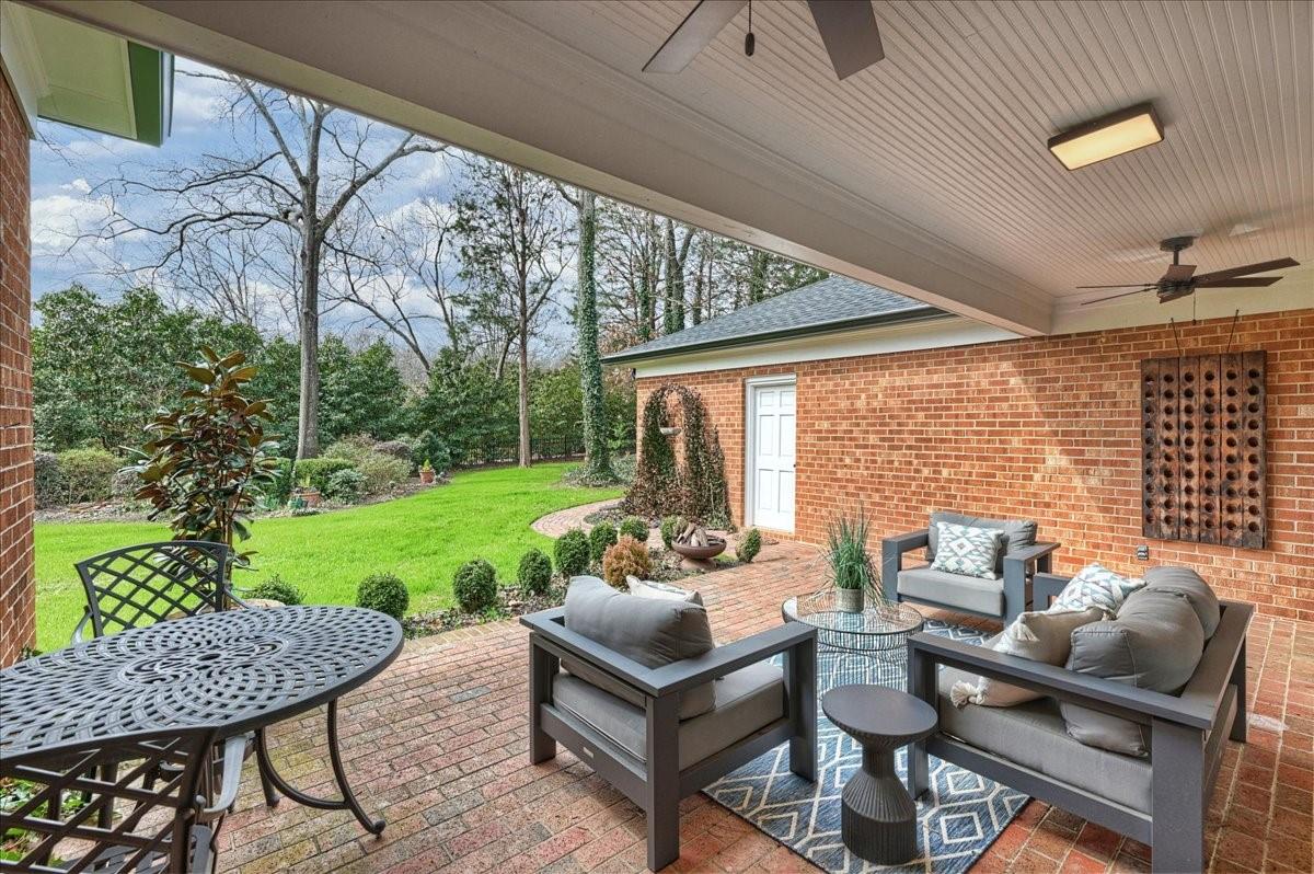 7006 Whitemarsh Court Charlotte NC 28210