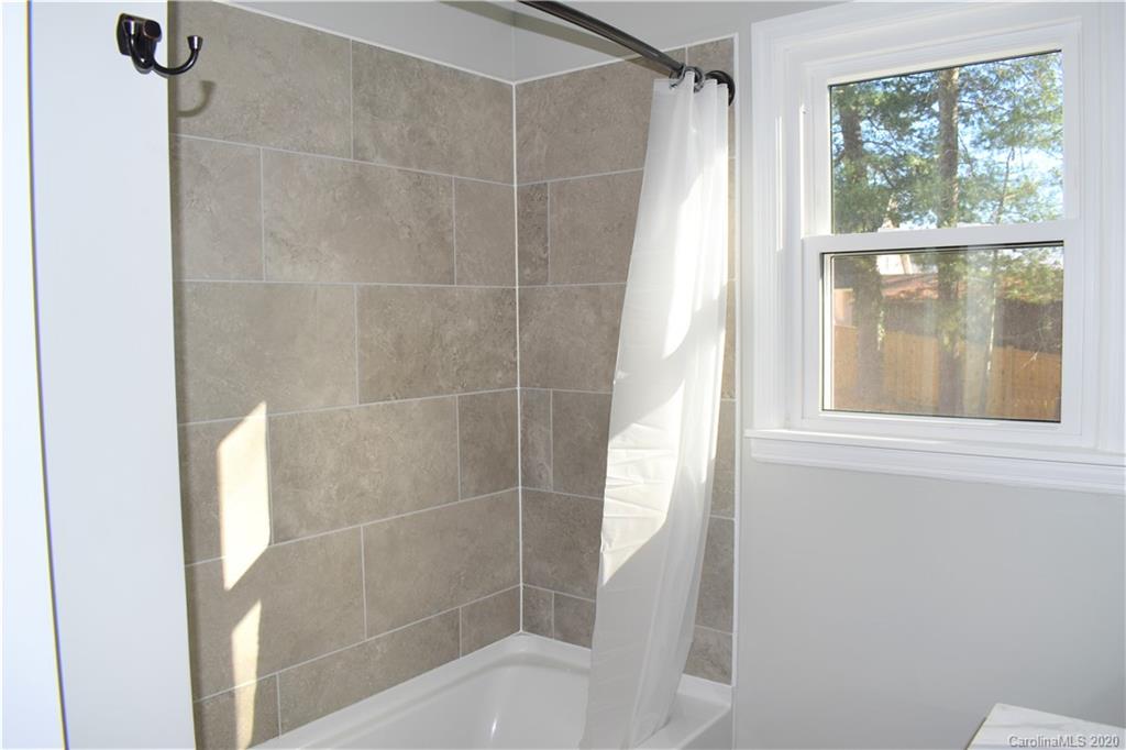21 Robinwood Avenue Asheville NC 28806