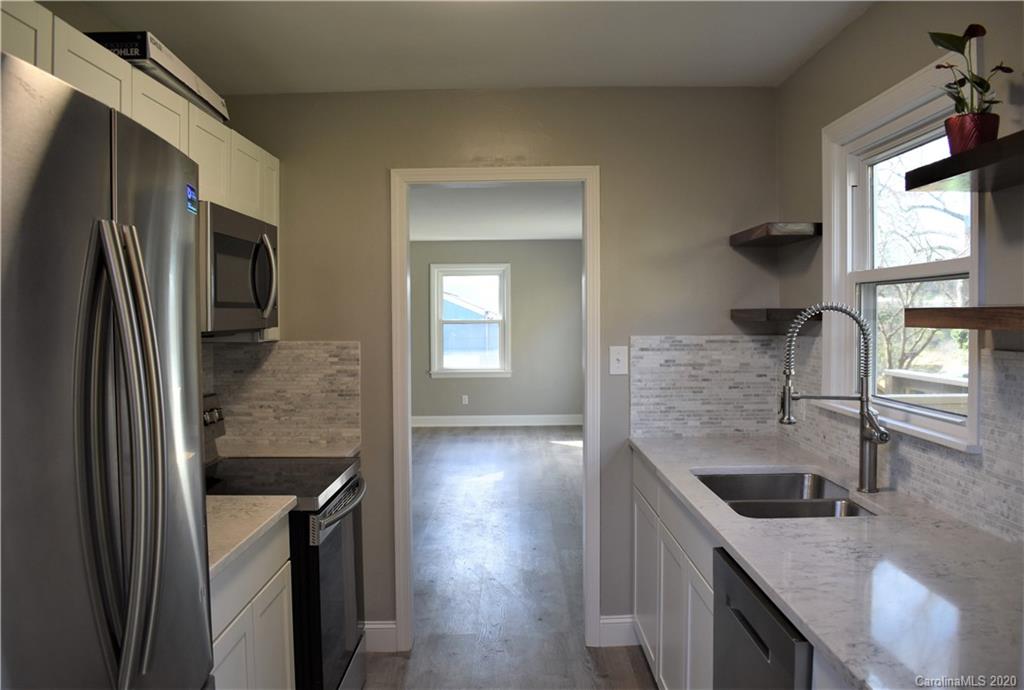 21 Robinwood Avenue Asheville NC 28806