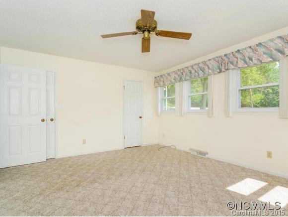 42 Rhododendron Place Asheville NC 28805
