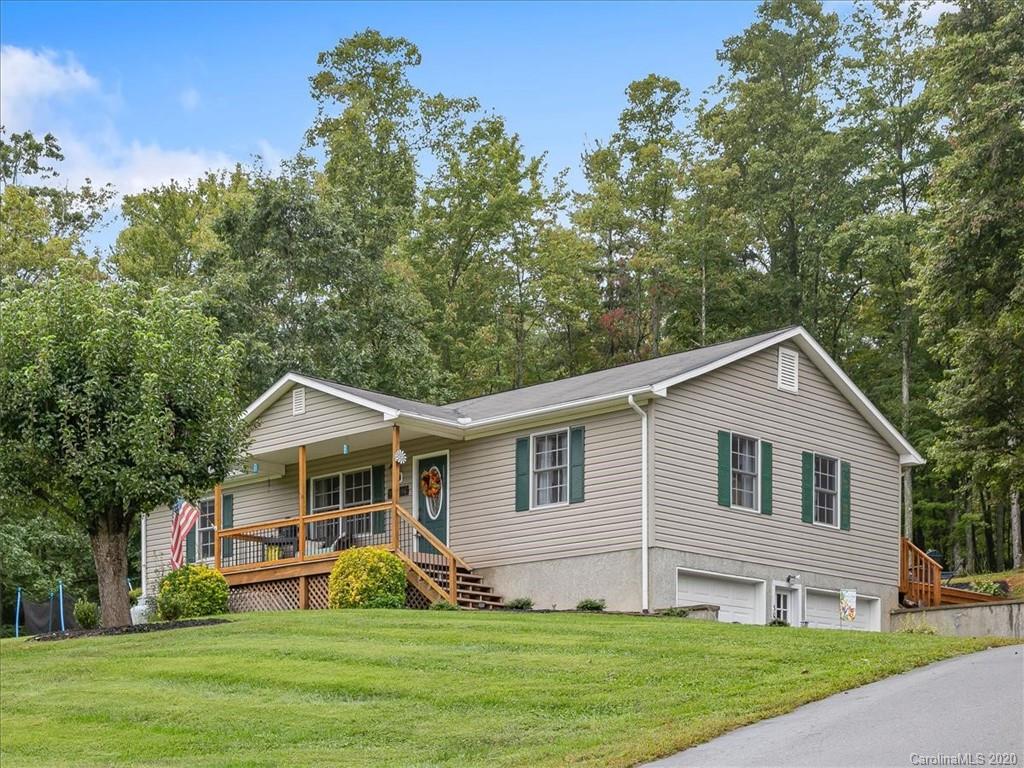 30 Doyce Drive Candler NC 28715