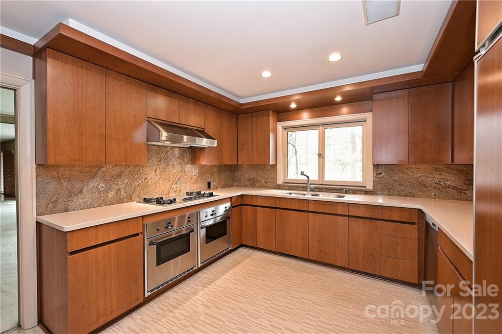 4801 Howland Lane Charlotte NC 28226