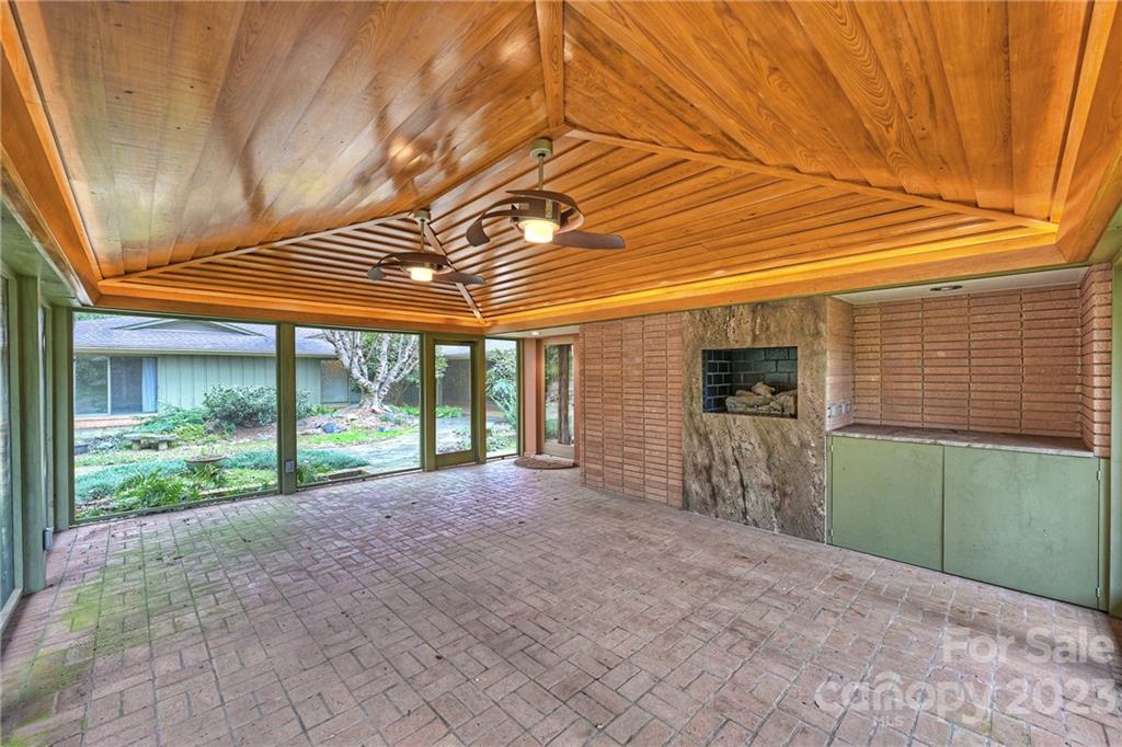 4801 Howland Lane Charlotte NC 28226